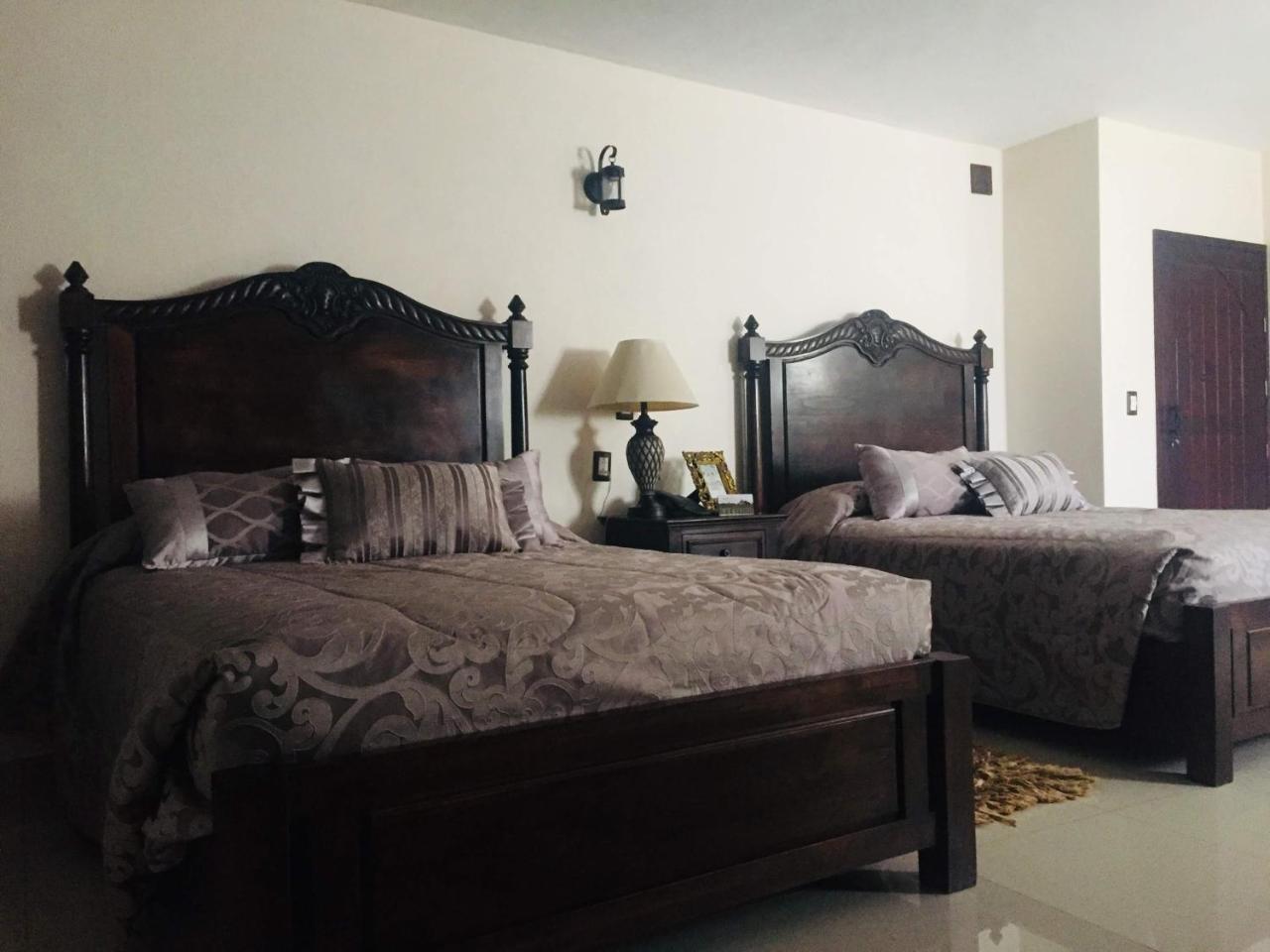 Casa Pozo Del Rayo Hotel Boutique Dolores Hidalgo Bagian luar foto