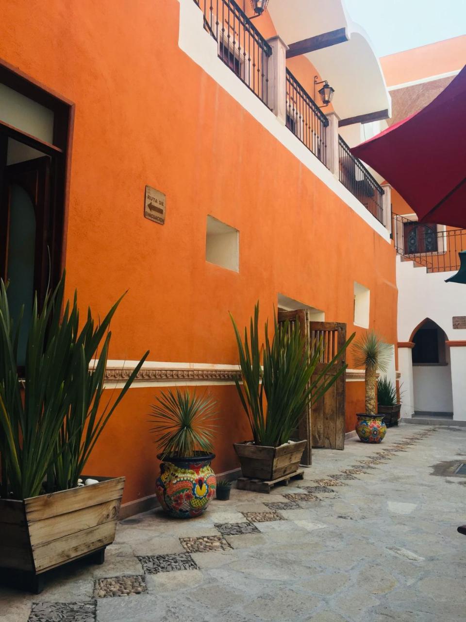 Casa Pozo Del Rayo Hotel Boutique Dolores Hidalgo Bagian luar foto